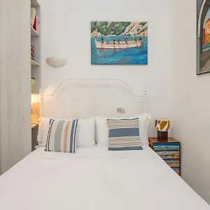 New In Downtown Close To Duomo Apartment